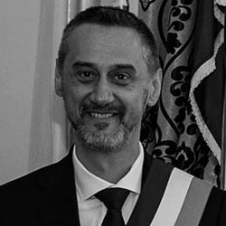 Mario de Mezzo
